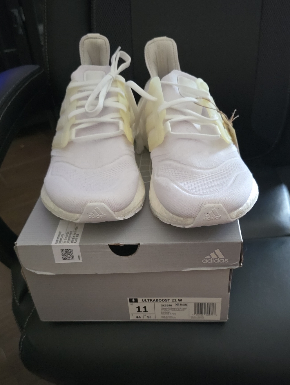 adidas ultraboost 22 White women size 11
